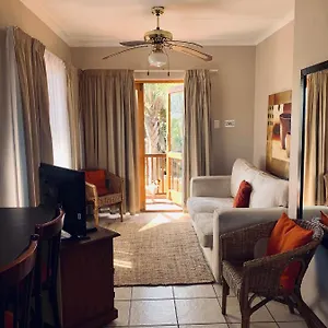 summerstrand-beach-lodge.port-elizabeth-hotel.com/