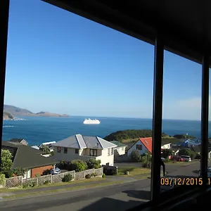 pacific-view-bed-and-breakfast.wellingtonnzhotels.com/