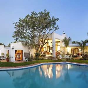 Cape Pillars Boutique Durbanville